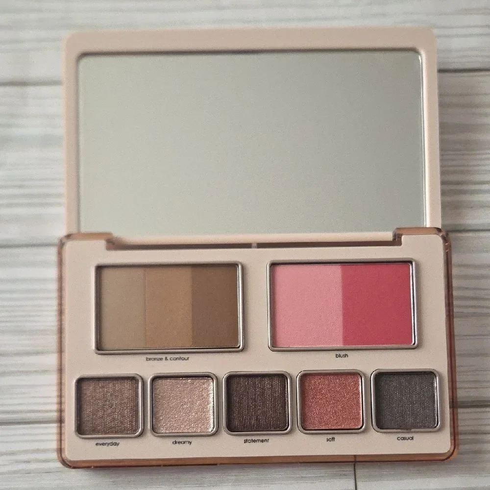 Natasha Denona Hyper Natural Face Palette